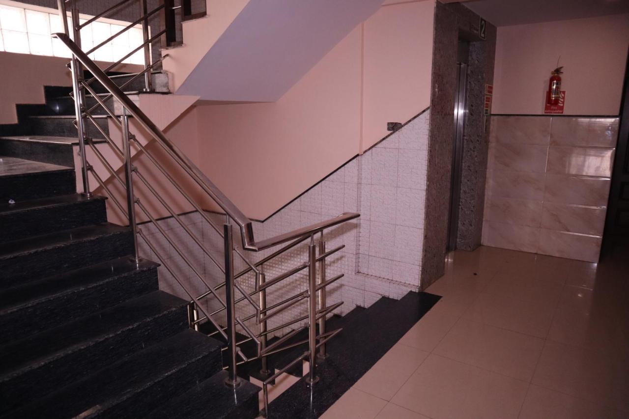 Smilestay Bns Lodge Bangalore Ngoại thất bức ảnh